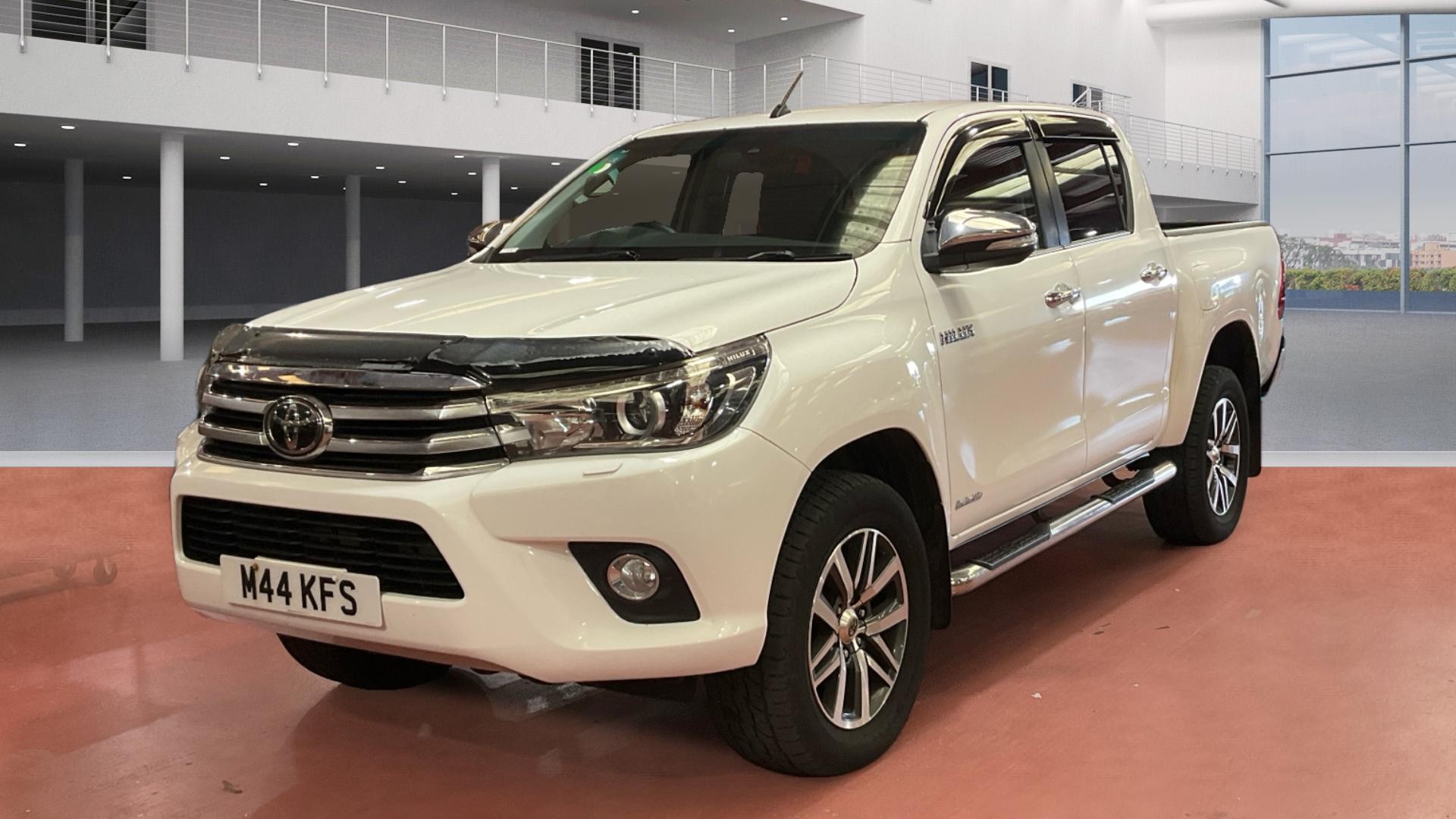TOYOTA Hilux
